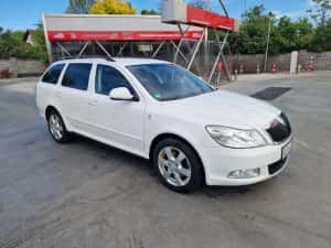 SKODA OCTAVIA 2.0 TDI 140 cp  Euro 5 Model Style Nr țol valabil  26 Mai