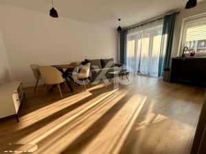 Studio 2 camere Coresi – Qualis 1 | Parcare | Balcon 5 mp | 450 euro — miniatura 3