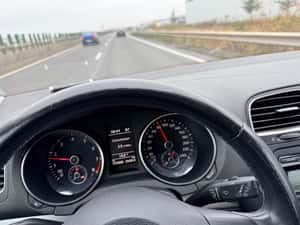 Volkswagen Golf Automată 122 HP Benzină — miniatura 5