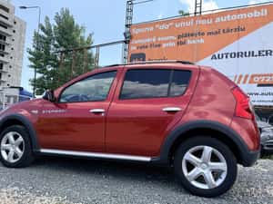 Dacia Sandero Stepway 1,5 diesel — miniatura 5