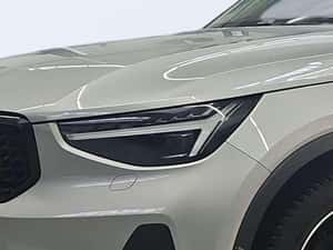 Volvo XC40 2025, 24.560 km, 163 cp, Benzină — miniatura 5