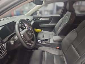 Volvo XC40 2025, 24.560 km, 163 cp, Benzină — miniatura 7