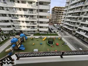 Apartament în Iași spre chirie modern 3 camere direct de la proprietar — miniatura 2