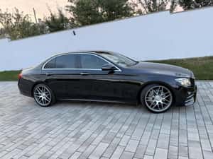Mercedes-Benz E 400 Automată 340 HP Diesel — miniatura 4