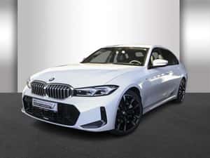 BMW 330 Berlină, 245 cp, 24.461 km, 2025 — miniatura 1