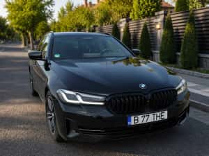 Vand BMW 530 E Plug-In Hybrid, factura cu TVA — miniatura 10