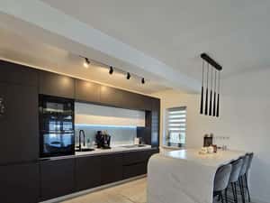 PROPRIETAR - vând PENTHOUSE 180 mp2 pe 2 nivele - 2 parcări incluse — miniatura 3