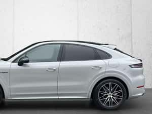 Porsche Cayenne SUV Hibrid Second-Hand — miniatura 3