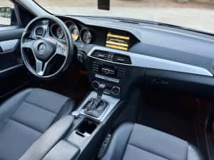 Mercedes Benz - C 200 CDI - Avantgarde - 2013 - 2.2 Diesel - Euro5 - Automat - 7GTronic - FullLed - BiXenon - Trapa - Scaune Invalzite / Masaj - — miniatura 9