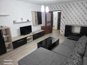 Apartament cu 3 camere modern si spatios in Fratii Golesti — miniatura 3