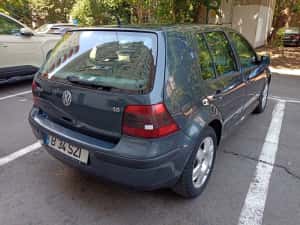 Vând golf 4 / 2003 / 1.6 benzina / aer condiționat/ jante aliaj / prim proprietar — miniatura 4