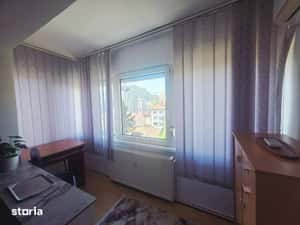 Inchiriez apartament cu parcare Centru Civic Afi Mall — miniatura 6