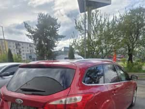 Ford Focu 1.6 benzina euro5 — miniatura 9