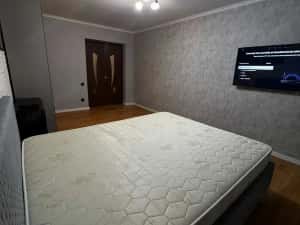 De inchiriat apartament cu o camera in zona Aradului