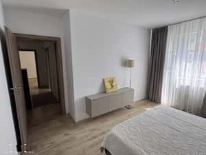 Inchiriez apartament 2 camere zona Turnisor — miniatura 3