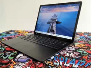 Laptop Microsoft Surface 4 13,5" PixelSense Touch AMD Ryzen 5 16 GB RAM — miniatura 6