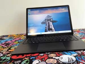 Laptop Microsoft Surface 4 13,5" PixelSense Touch AMD Ryzen 5 16 GB RAM — miniatura 8