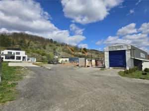 PROPRIETATE MULTIFUNCTIONALA | TEREN 3788 MP | SPALATORIE CAMIOANE + CASA | DN1 E60 | TINAUD (ALESD