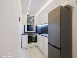 Apartament 3 camere renovat complet | Etaj 1 | Velența – Oradea