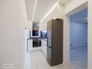 Apartament 3 camere renovat complet | Etaj 1 | Velența – Oradea — miniatura 3