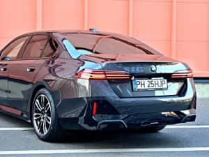 Bmw 520 pachet M — miniatura 3