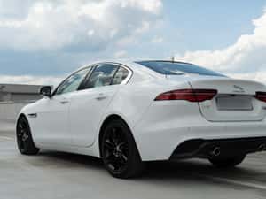 Jaguar XE P250s - 250 CP - 71.000 km. — miniatura 3