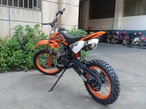 Motociclet Motocros 125cc roti 14 cu 17 RATE TBI BANK NOI cu Factură si garantie! — miniatura 9