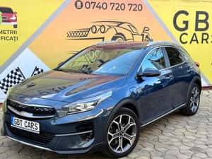KIA XCeed - Plug-in hybrid import 2021, cu tehnologie avansată — miniatura 5