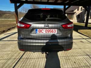 Nissan Qashqai Tekna 4x4 1.6 DCI — miniatura 10