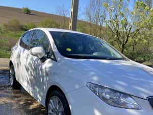 Seat Ibiza 1.2 DIESEL — miniatura 8