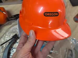 Casca de siguranta profesionala Oregon Waipoua pentru drujba, cu casti de protectie pentru urechi si viziera — miniatura 3