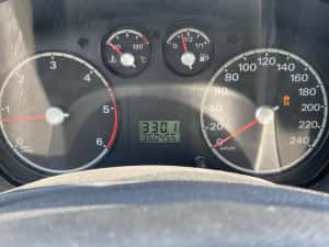 Ford focus 2006 diesel 1,6 acte la zi fiscal pe loc — miniatura 6