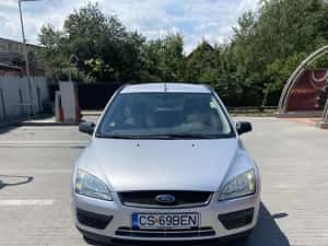 Ford focus 2006 diesel 1,6 acte la zi fiscal pe loc — miniatura 9