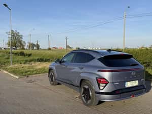 HYUNDAI KONA – versiunea nouă cu bateria mare, leasing — miniatura 5