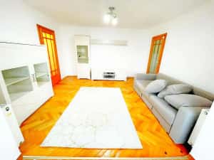 Dâmbovița - apartament cu 2 camere — miniatura 9