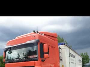 Se vinde la pachet — miniatura 2