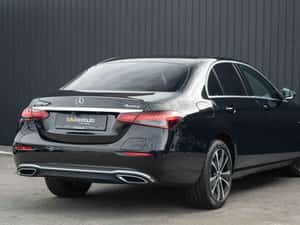 Mercedes-Benz E 300de 4Matic Avantgarde — miniatura 7