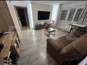 Apartament cu 2 camere, 50 mp, etaj intermediar, renovat, zona George