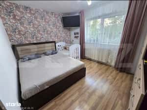 Apartament cu 2 camere, 50 mp, etaj intermediar, renovat, zona George — miniatura 4