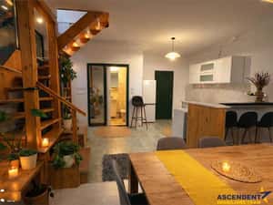 Film& 3D!Coltul tau rustic la casa,Central, Targu Mures. — miniatura 1