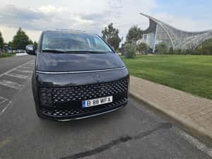 Hyundai STARIA Automată 177 HP Diesel — miniatura 6