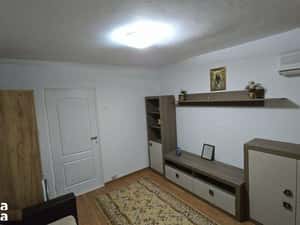 Inchiriez camera de camin stil garsoniera — miniatura 3