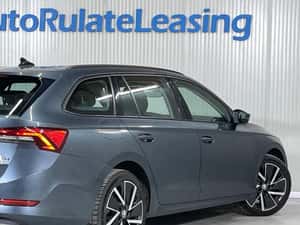 Skoda Octavia 2021, Hibrid, 126.156 km — miniatura 3