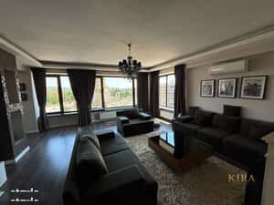 Apartament De Inchiriat Cu 3 Camere, Zona Centrala