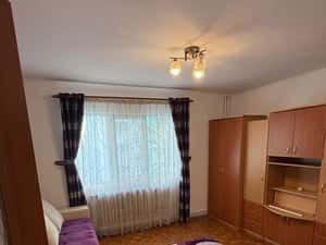 Inchiriez apartament — miniatura 2