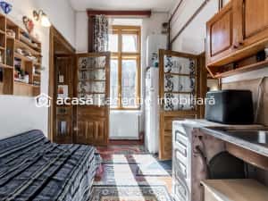VÂNDUT! Apartament 2 camere ultracentral + spațiu bonus la demisol — miniatura 2