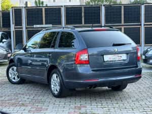 2x Skoda Octavia Style / 2.0 TDI - 140Cp sau 1.6 TDI - 105Cp / RATE / Garantie / Climatronic / Istoric Skoda / — miniatura 4