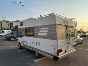 Autorulota,camper,Hymer Camp — miniatura 4