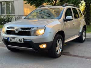 Dacia Duster 1.5 dci / 110 cp 4x4 An 2011 cu doar 34.000 km reali — miniatura 10