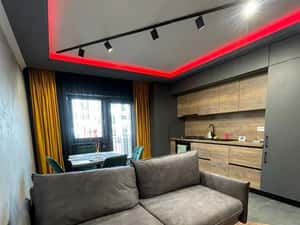 Apartament intabulat Doamna Stanca Parter cu gradina mobilat — miniatura 2